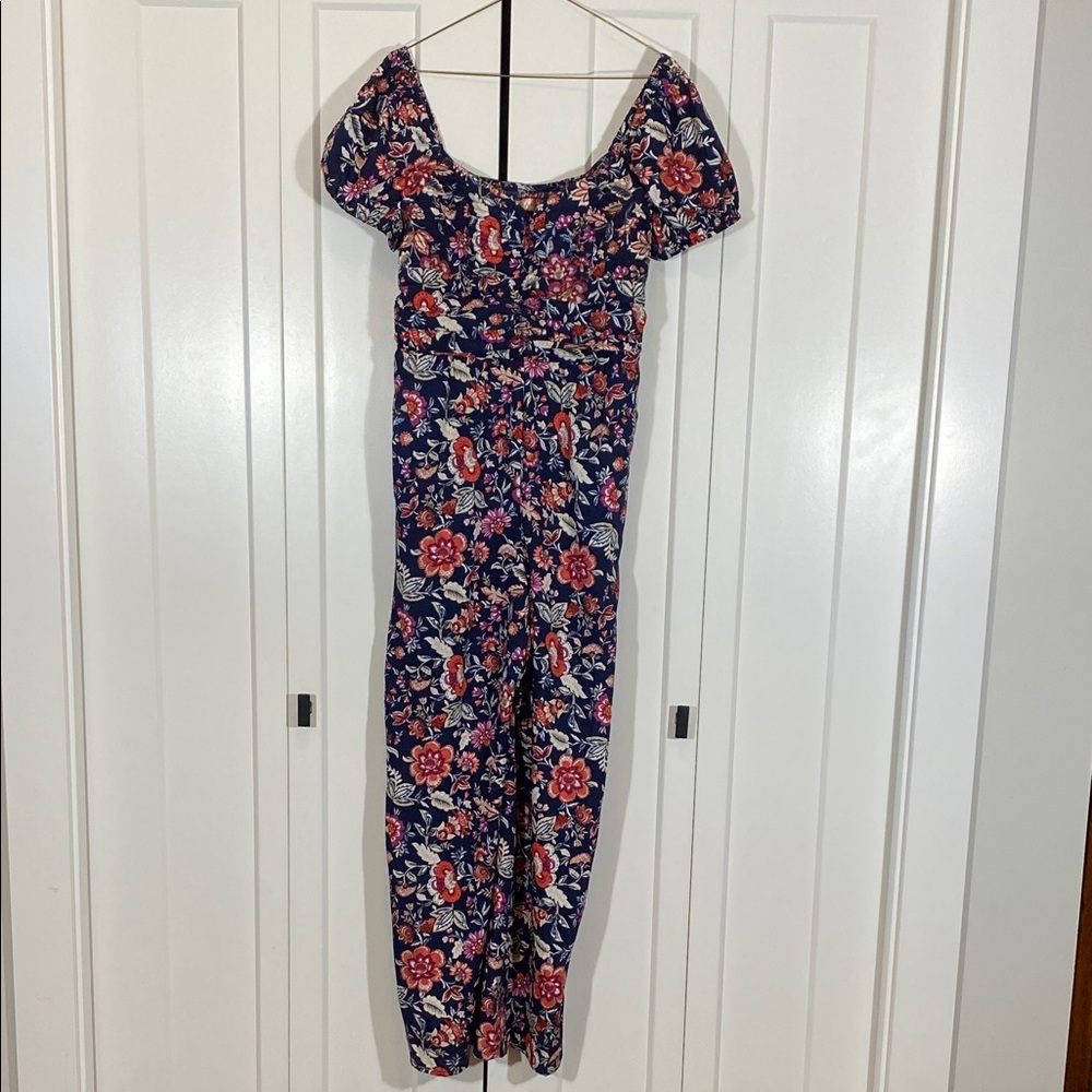 Elegant Floral Jumpsuit in Navy and Red